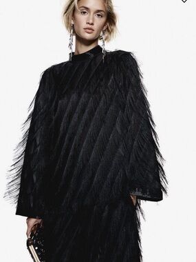 H&M Women Feather Top Black Shirt Size M ❤️🔥Ready To Ship❤️🔥